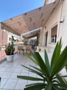 Top Piraeus Top Piraeus