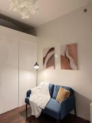 Entire Room in Makati Center with FAST WIFI