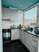 Just Sunny - Rooftop mitten in der Stadt