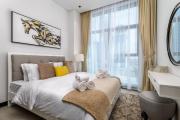 Waves - Impressive 1BR Apartment Close to Burj Khalifa