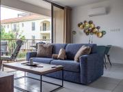 Cozy sea view Apartment