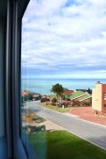 Top Herolds Bay