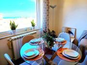 Central apartment with sea view