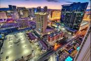 Las Vegas Penthouse with Strip Views - Sleeps 6 - Walk Out Balcony