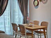 Top Kuching