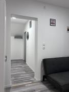 ROYAL RACiNG SUITE TOP 6