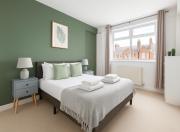 Peaceful 2 Bed Flat in Chiswick