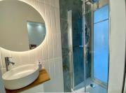 Centre - Climatisation - Calme - Cuisine - Wifi - Tramway