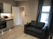 Central 1 bed stylish apartment