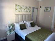 Minak Guest House Bellville