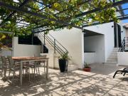 Calheta Suites - Vinha & Jardim - Adults-only suites met hottub & zeezicht