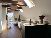 Apartamentai ant marių kranto