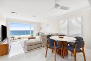Top Narrabeen