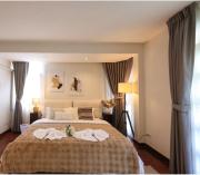 Private Pool Villas Sukhumvit 26 Near BTS Phrom Phong and EmSphere