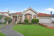 Spacious 5BR Family Retreat in Central Lindfield