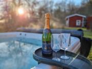 Swedish Red Villa - Spa & Sauna