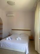 Top Himare Top Himare