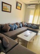 Charmant logement avec salon climatisé, à deux pas de BIM