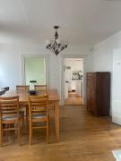 Beautiful West End Apartment