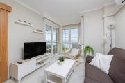 WintowinRentals Seafront Apartment with Spectacular Views