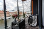 DEO PLAZA Riverside Residence by Noclegi Renters