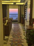 Sea view apartment front the Helton