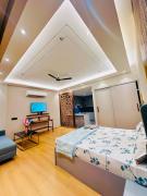The Florist Stay in Noida