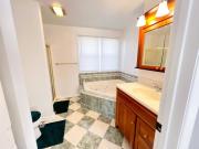 Cozy 5 bedroom Home mins from RIT