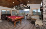 Moonlit Lodge - Hot Tub, Modern Vibes & Firepit