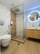 Top Adelianos Kampos