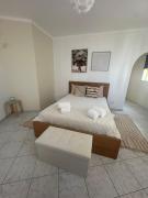 T1 Moderno na Praia da Rocha com piscina