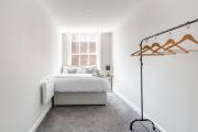 Liverpool City Haven 1-Bed Apartment for Couples & Solo Travelers