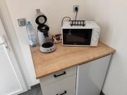 Maison entière avec parking gratuit, WiFi & clim