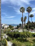 Sea-vue 2 Bedroom apartment in Golfe-Juan close to beach