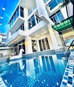 Hilton Luxury Villa 2