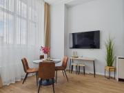 1-bedroom Old Town Apartment next to Tram Tracks