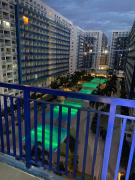 Azenith Staycation At Sea Residences Moa