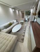 Bright & Cozy Forest View Stay