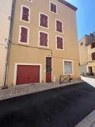 Joli duplex plein centre, parking sur demande à la réservation