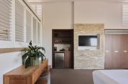 Top Caves Beach