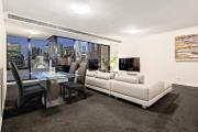 Stylish, City Views - Apartment with Balcony Opposite Casino and MCEC