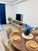 Luxury Stay Near Waterfront!