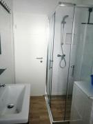 Queen Bee Apartments