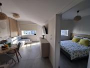 Top Debina Top Debina