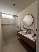 Maison de bord de mer sur la Cote dAzur