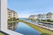 Top Manteo