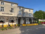 Petite chatelaine Petite chatelaine