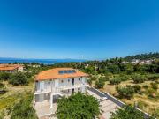 Calua SeaView Rooms