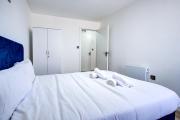 3 Bed Flat in Stratford Sleeps 8 - Flat 1