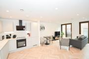 Modern 1 Bed Flat in Central Manchester w Balcony